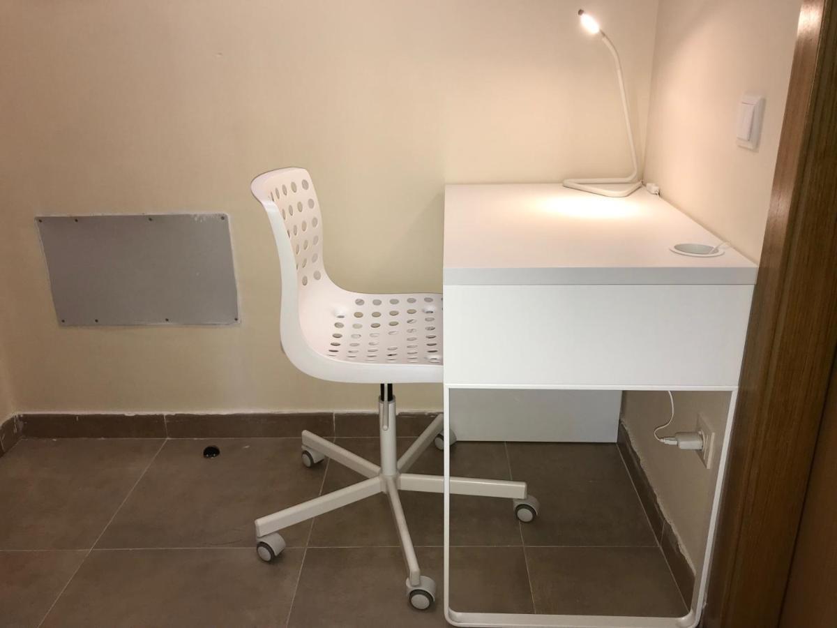 Urban Manresa-City Center Apartment With Balcony Екстериор снимка